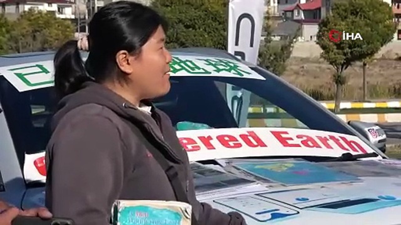 Elektrikli araçla dünya turuna çıkan çevreci çift Van'a ulaştı