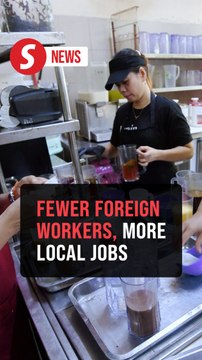 Malaysia sees decline in foreign workers, pushes for local hiring