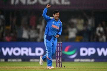 Deepti Sharma ने रचा इतिहास, वर्ल्ड कप फाइनल में ऐसा करने वाली दुनिया की पहली क्रिकेटर बनीं