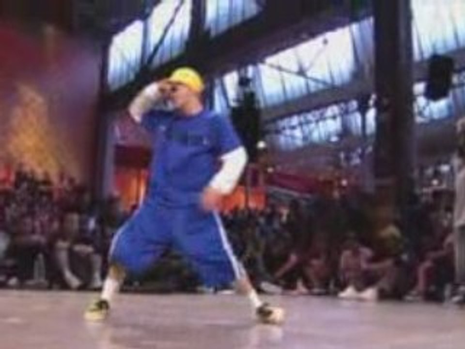 2-tellz one-vs-Bootooz