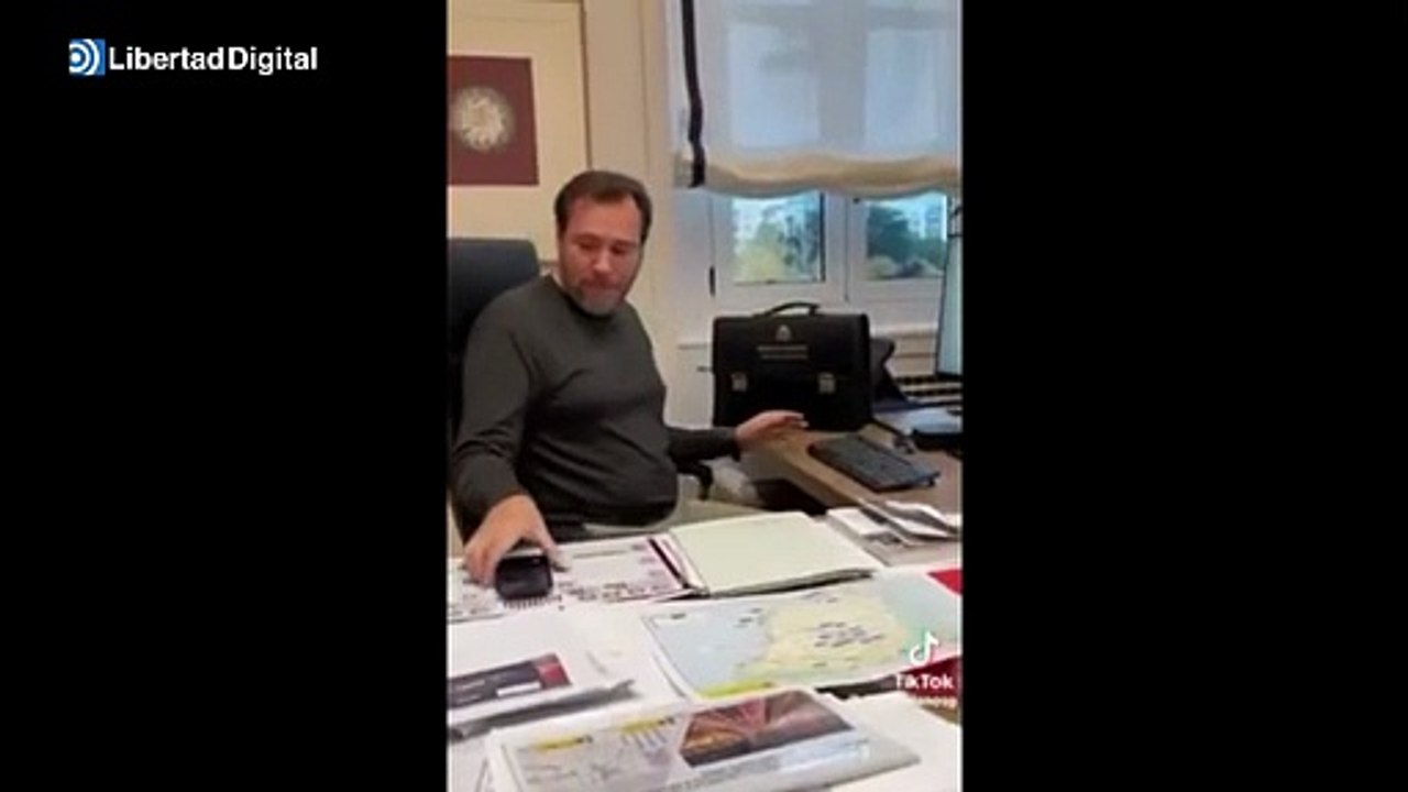 Bolaños, de risitas con Alegría y Puente: "Vas a tener que hacer algo divertido"