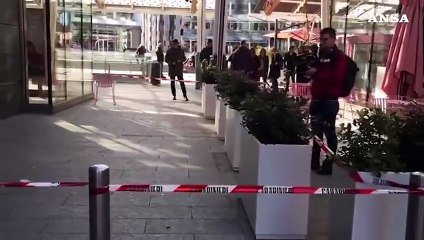 "Mi hanno accoltellata", donna grave in centro a Milano