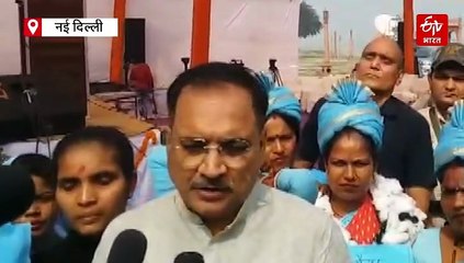 वासुदेव घाट पर यमुनोत्सव में दूसरे दिन विज्ञान पर हुई चर्चा, जल सहेलियों ने दिल्ली में बजाया यमुना शुद्धिकरण बैंड