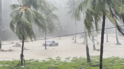 Le typhon Kalmaegi inonde le centre des Philippines