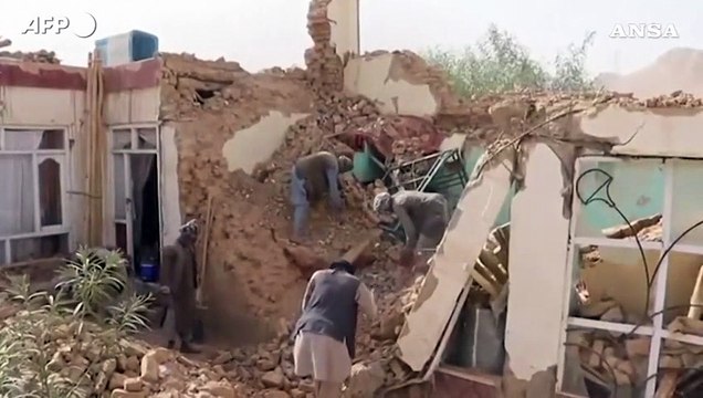 Terremoto in Afghanistan, bilancio di almeno 20 morti e oltre 300 feriti