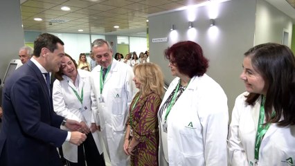 Moreno presume de inversión en sanidad pública: Hablar de privatización es "faltar a la verdad"