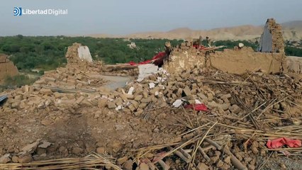 Más de 20 muertos y 530 heridos tras terremoto en el norte de Afganistán