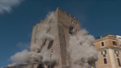 TORRE MEDIEVALE A ROMA SUBISCE UN ULTERIORE CROLLO PARZIALE, LAVORATORI FERITI IN PRECEDENZA