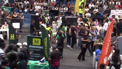 Mutirão de empregos em Guarujá