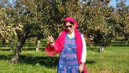 Jeevan Dor Tumhi Sang Bandhi by Chitralekha Dixit