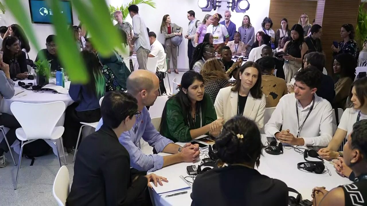 Prince William meets Earthshot participants in Brazil