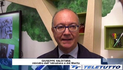 Video News - Il ministro Valditara inaugura quattro scuole bresciane