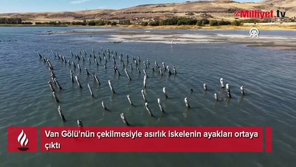 Van Gölü'nün çekilmesiyle asırlık iskelenin ayakları ortaya çıktı
