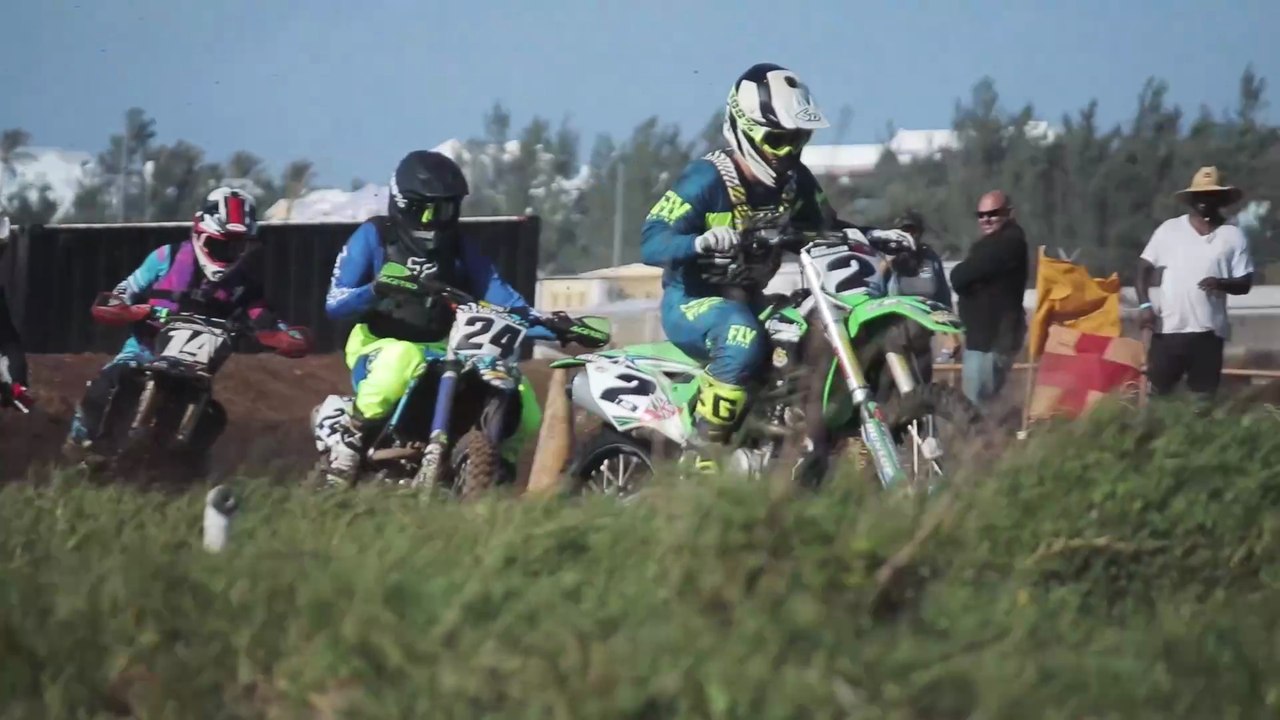 Expert Motocross Racing
