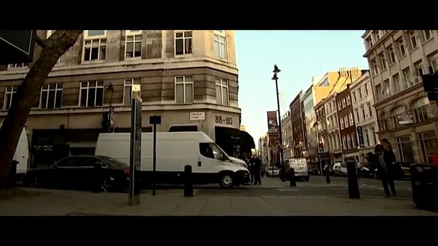 basado-en-hechos-reales peliculas-completas-en-español-latino-4k -el-mayor-robo-de-la-historia (online-video-cutter.com) (4)