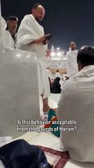 Rezil görüntüler ne yazık ki Kâbe’den! Tepki üstüne tepki yağıyor