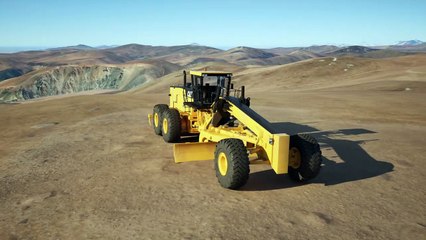 CAT 24M Grader