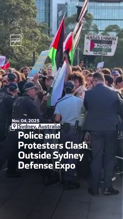 Police and Protesters Clash Outside Sydney Defense Expo