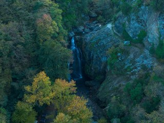 Huzurlu bir kaçış rotası: Sudüşen Şelalesi'nde sonbahar güzelliği