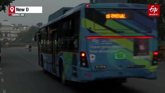 Delhi-NCR Pollution: Air Quality 'Very Poor' For Third Consecutive Day, AQI Above 400 In Many Areas