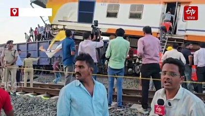 একই লাইনে দুই ট্রেন, ভয়াবহ সংঘর্ষে মৃত 4