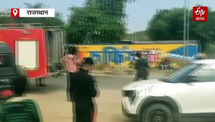 शराब के नशे में 100 फीट ऊंचे मोबाइल टावर पर चढ़ा युवक, 2 घंटे बाद हाइड्रोलिक क्रेन से नीचे उतारा