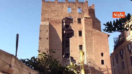 Le condizioni della Torre dei Conti il giorno dopo il crollo