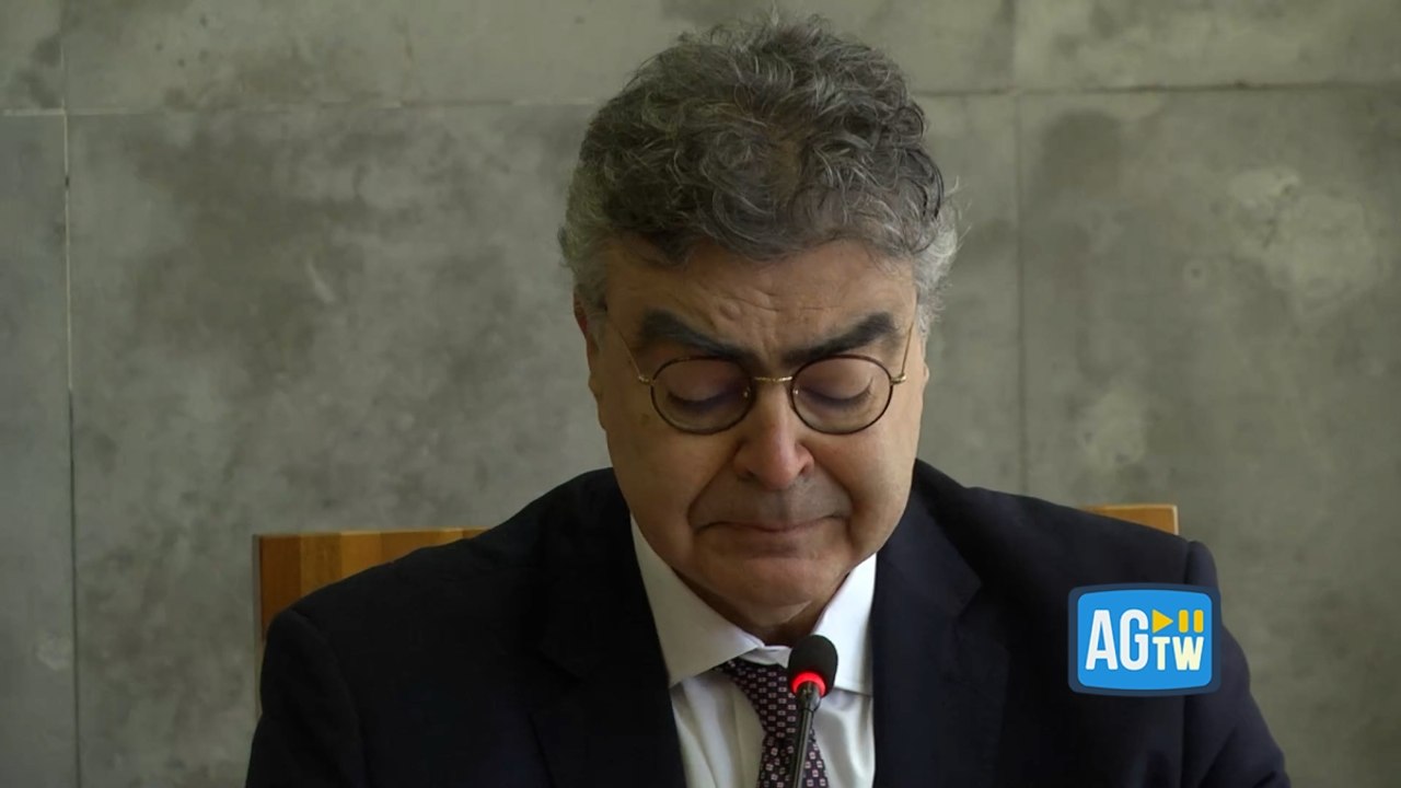 Emanuele Fiano si commuove alla Ca' Foscari: «Ai ragazzi che mi hanno contestato avrei detto che il dissenso è il sale della democrazia»