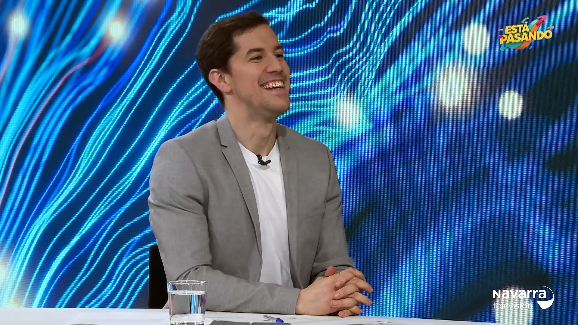 Está Pasando 04/11/2025