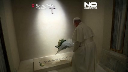 Itália: Papa Leão XIV reza junto ao túmulo do Papa Francisco em Roma