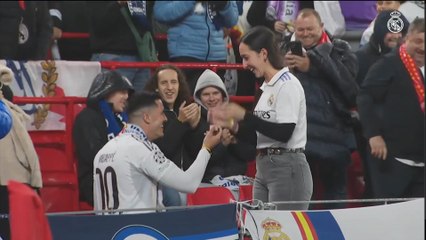 Un MADRIDISTA le pide MATRIMONIO a su NOVIA en ANFIELD | LIVERPOOL vs REAL MADRID | CHAMPIONS