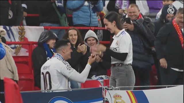 Un MADRIDISTA le pide MATRIMONIO a su NOVIA en ANFIELD | LIVERPOOL vs REAL MADRID | CHAMPIONS