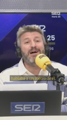 Lo del senador del PP, Javier Arenas, vapeando detrás de Mónica García en el Senado