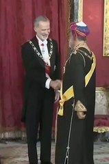 SSMM los Reyes reciben al sultán de Omán