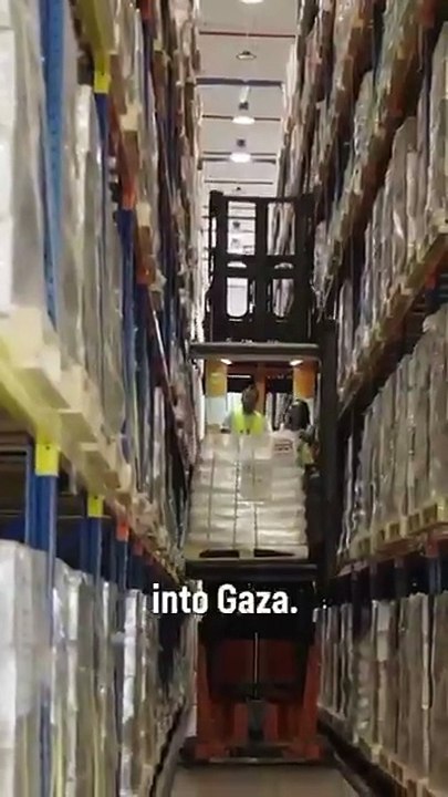 Tons of British aid for Gaza are waiting in Jordan.|Bath uk