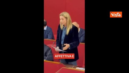 Silvia Salis in consiglio comunale legge gli insulti sessisti che riceve ogni giorno sui social