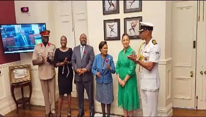 PM, DEFENCE MINISTER MUST STEP DOWN, SAYS GONZALES