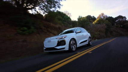 2025 Audi Q6 e-tron in Glacier White Driving Video