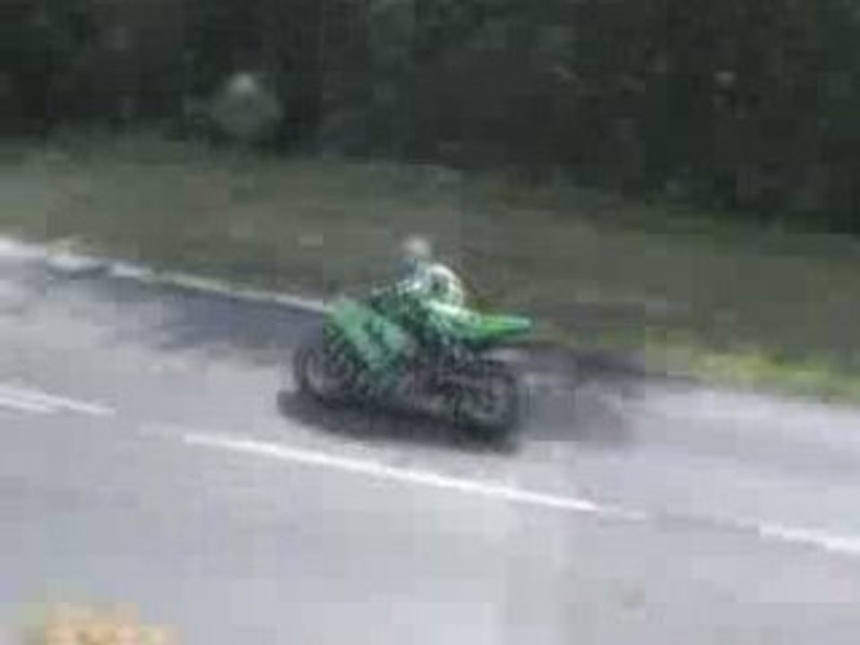 Hautefage cote moto 2007 part1(supersport,quad,side car)