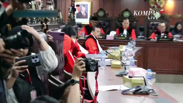 [FULL] Sidang Putusan Etik Sahroni, Eko Patrio, Uya Kuya, hingga Nafa Urbach oleh MKD DPR