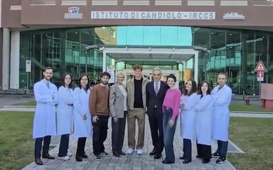 Un ace per la ricerca, Sinner 'in campo' per la lotta al cancro