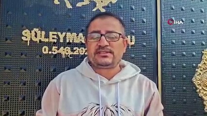 Türkiye'de en zehirli ölümcül yılan yeniden görüldü: Elleriyle yakalayıp doğaya saldı!