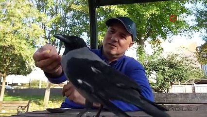 Çay Tiryakisi Karga Şakir Sosyal Medyanın Yeni Fenomeni Oldu