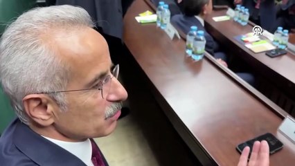 Bakan Uraloğlu'ndan Gebze'de çöken binaya metronun neden olduğu iddialarına yanıt