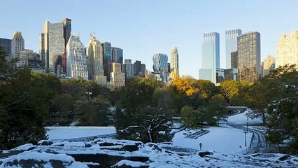 Kiss Me for Christmas Bande-annonce (EN)