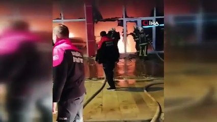 GALERİ YANGINI KUNDAKLAMA ÇIKTI