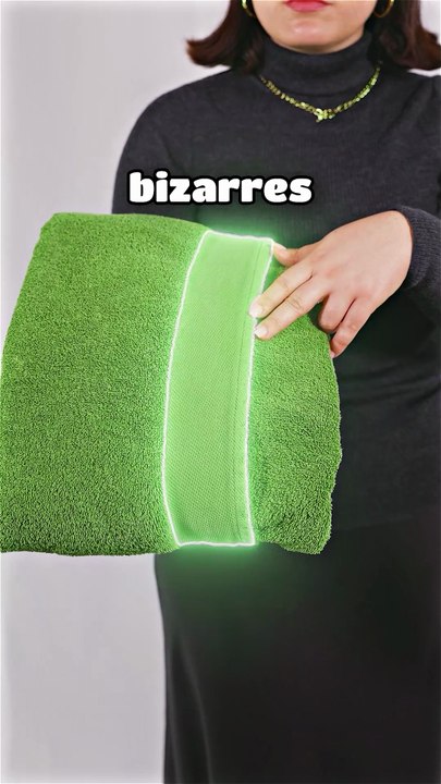 Les étonnantes RAISONS des bandes sur les SERVIETTES !