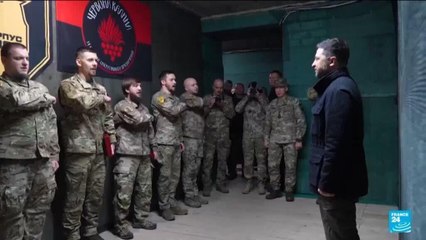Ukraine : visite de Zelensky aux troupes dans la zone de Pokrovsk