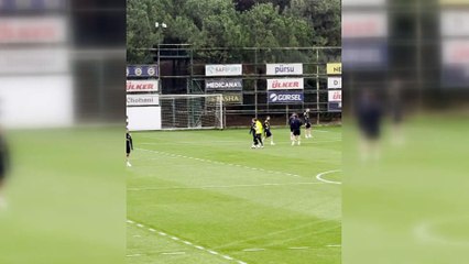 Fenerbahçe'de kritik görüşme! Plzen maçı öncesi Tedesco ve Kerem Aktürkoğlu…