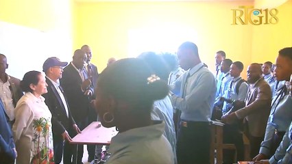 Ambasadris Colombie a, CP Leslie Voltaire vizite lise nasyonal Kenscoff